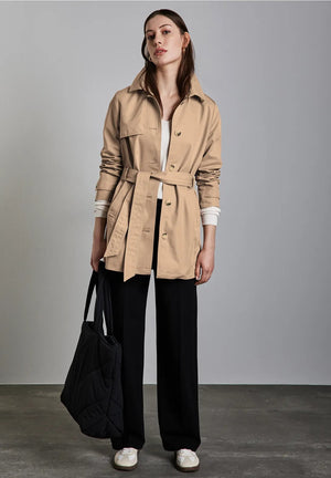 Mantel/Vest D. Beige uni